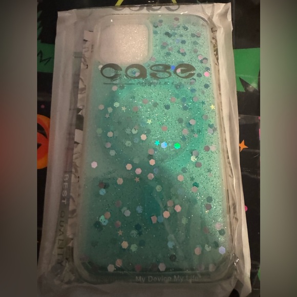 Magnetic Case for iPhone 12  and iPhone 12 Pro Case - Picture 1 of 3